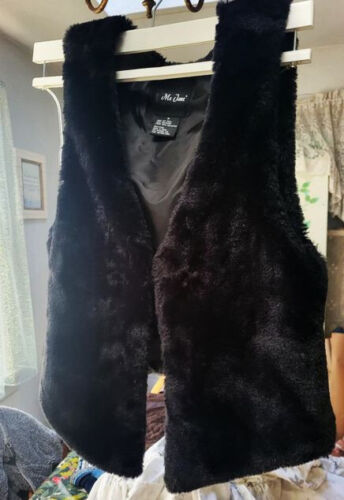 black faux fur vest, very soft, size medium, brand