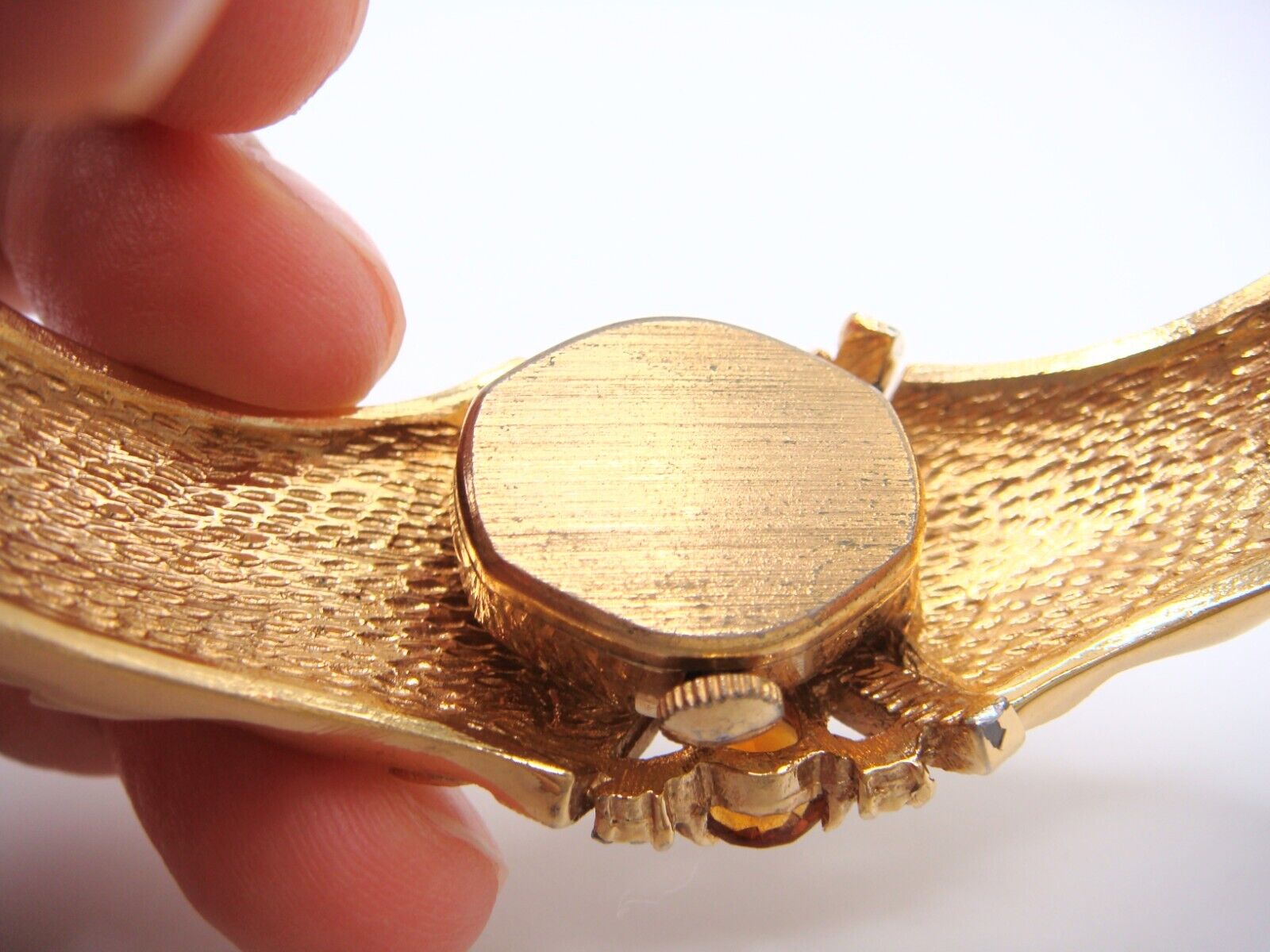 VINTAGE SIGNED NORMAN GOLD TONE BRACELET BANGLE W… - image 5