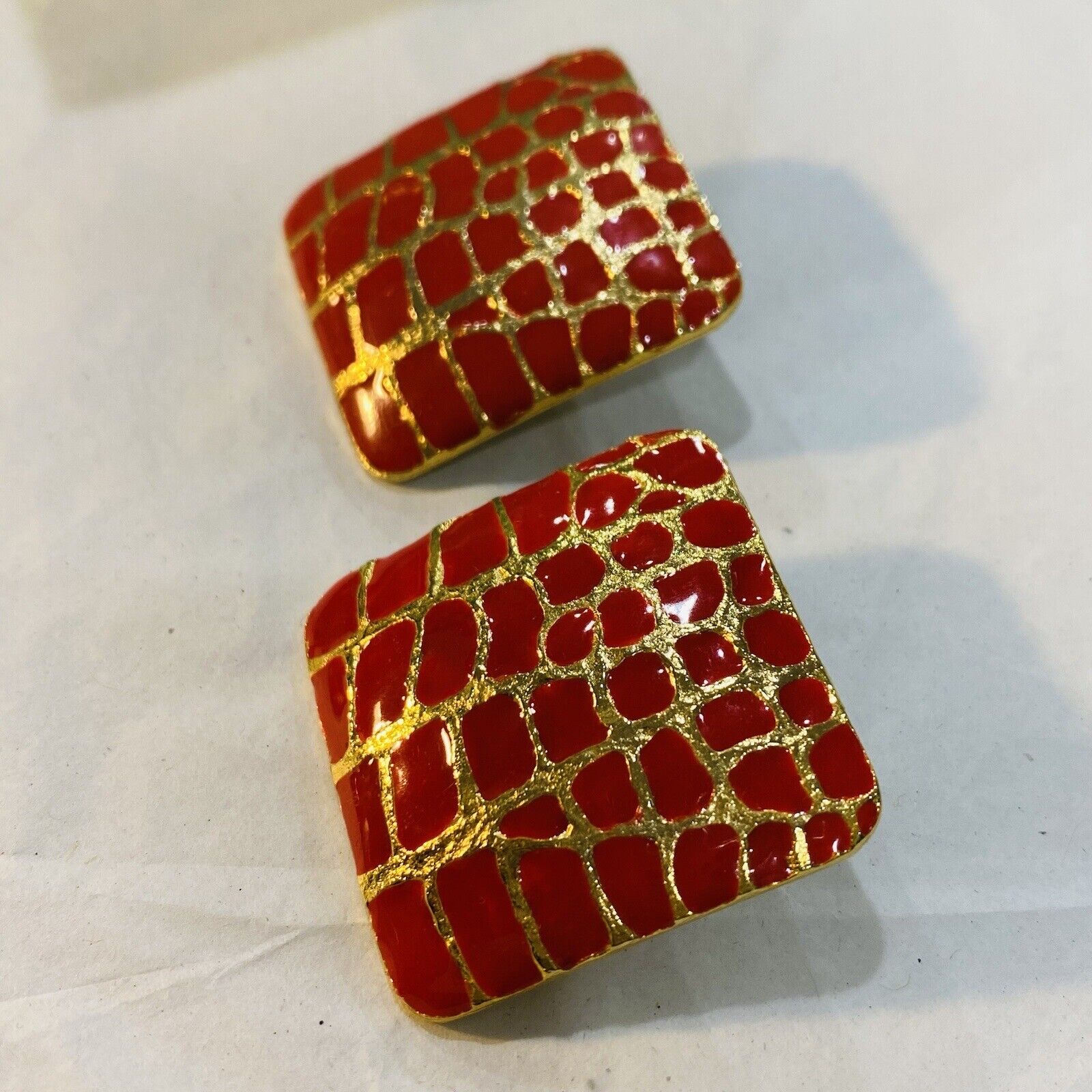 Vintage Pierced Earrings Goldtone Squares Red Ena… - image 2