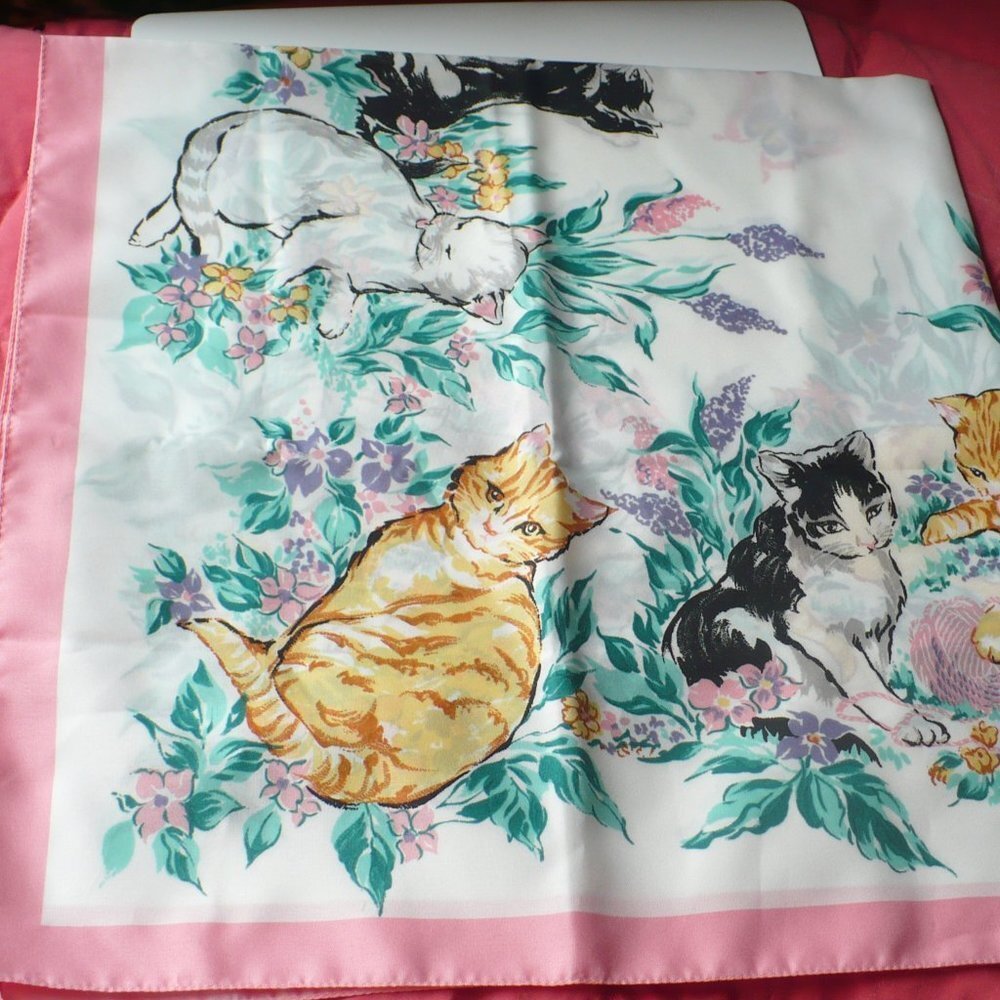 ❤️ Authentic Vintage Scarf Rare 1980 Avon Kittens - image 6