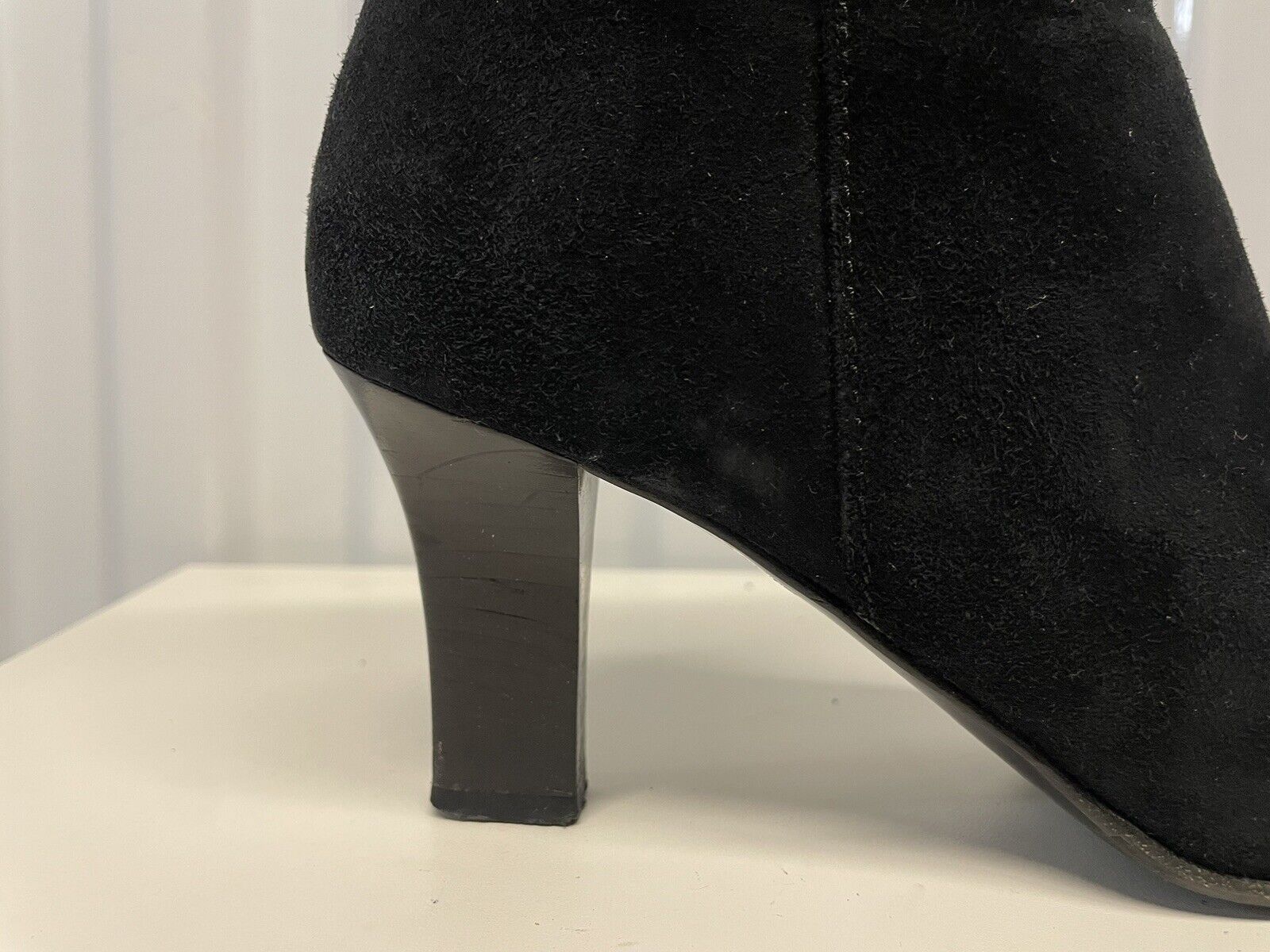 Vintage 90s Salvatore Ferragamo Molly Black Suede… - image 2