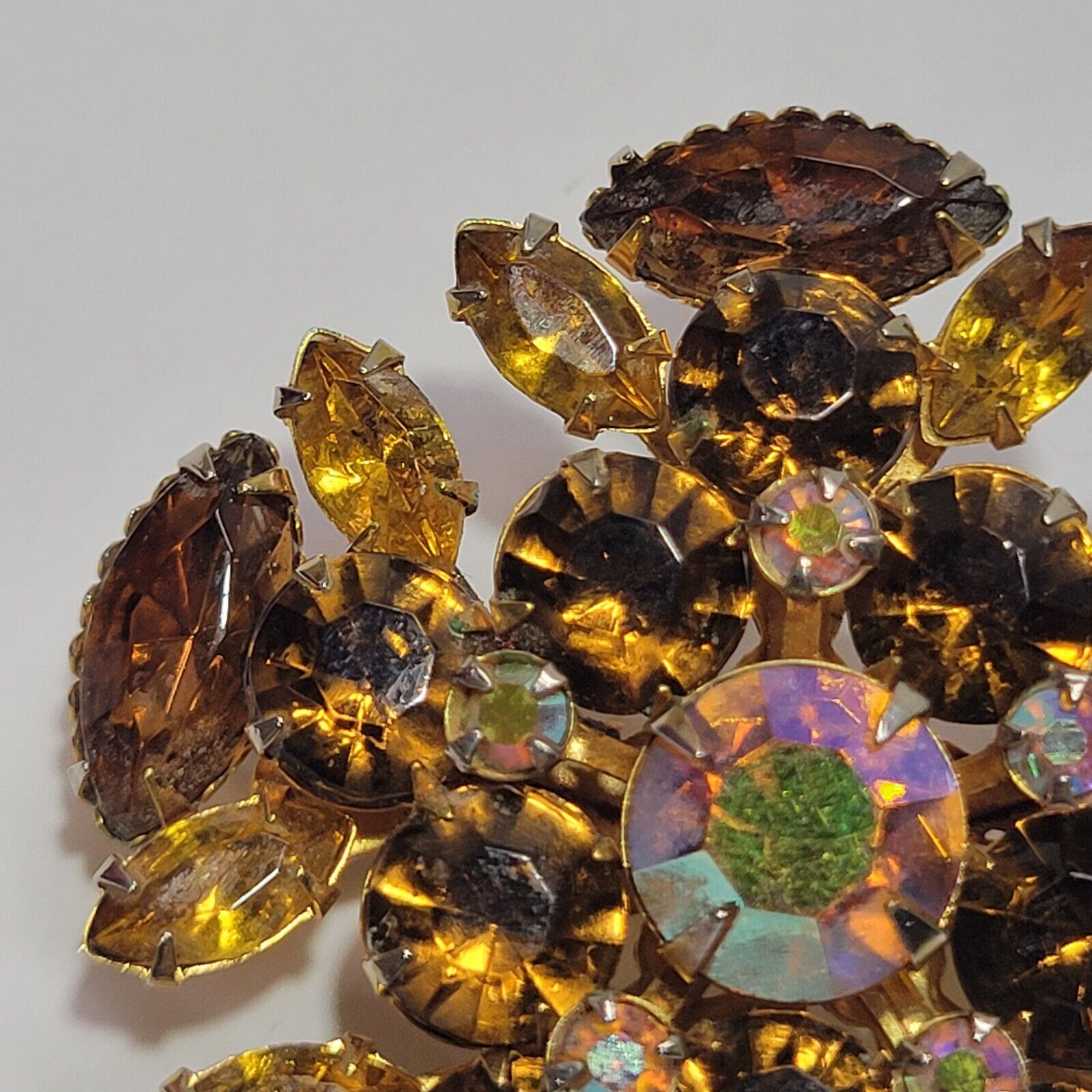 Vintage Root Beer Amber AB Rhinestone Flower Clus… - image 5