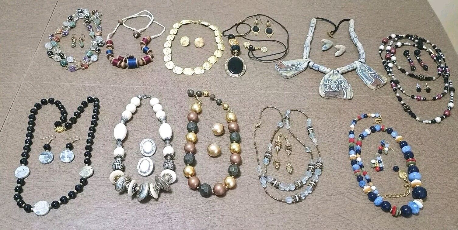 Lot Costume Jewelry Necklace/Earring Sets Vintage… - image 1