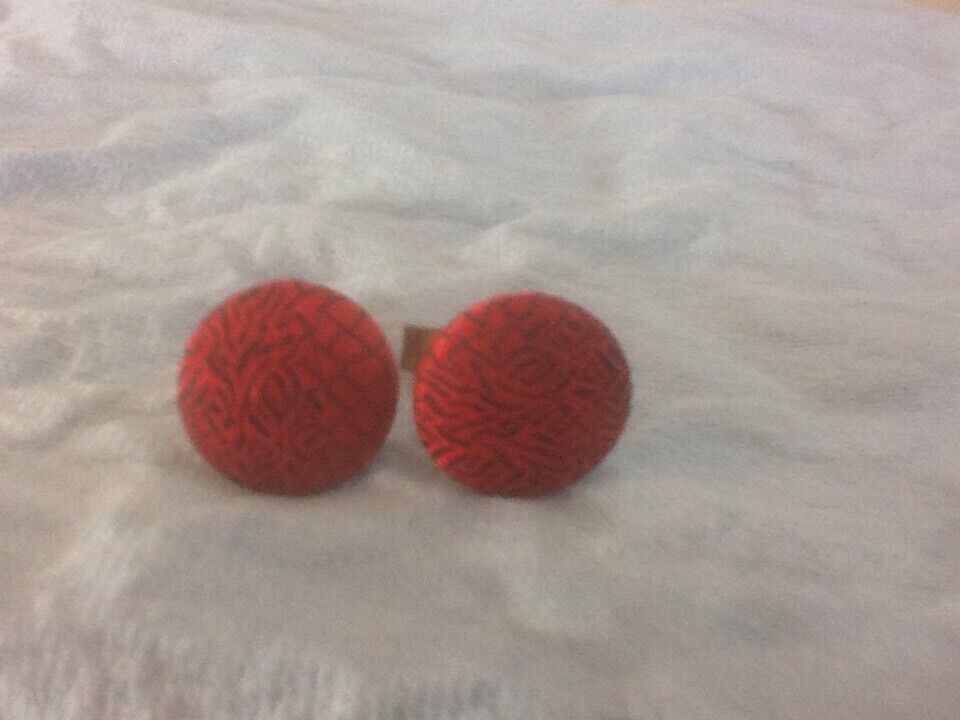 Pair Vtg Collectible Round Red & Black Button Sty… - image 1