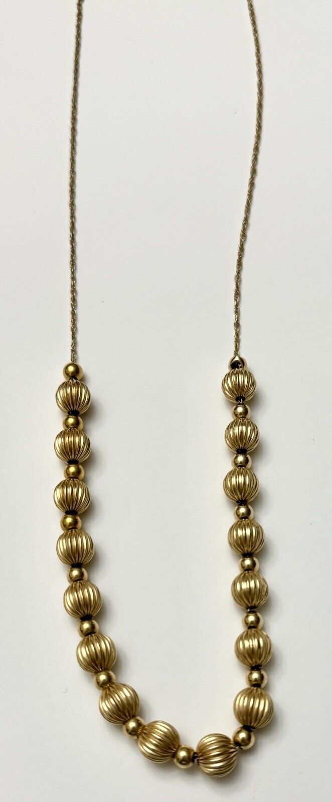 14kt Yellow Gold Cut Beaded Necklace - image 3