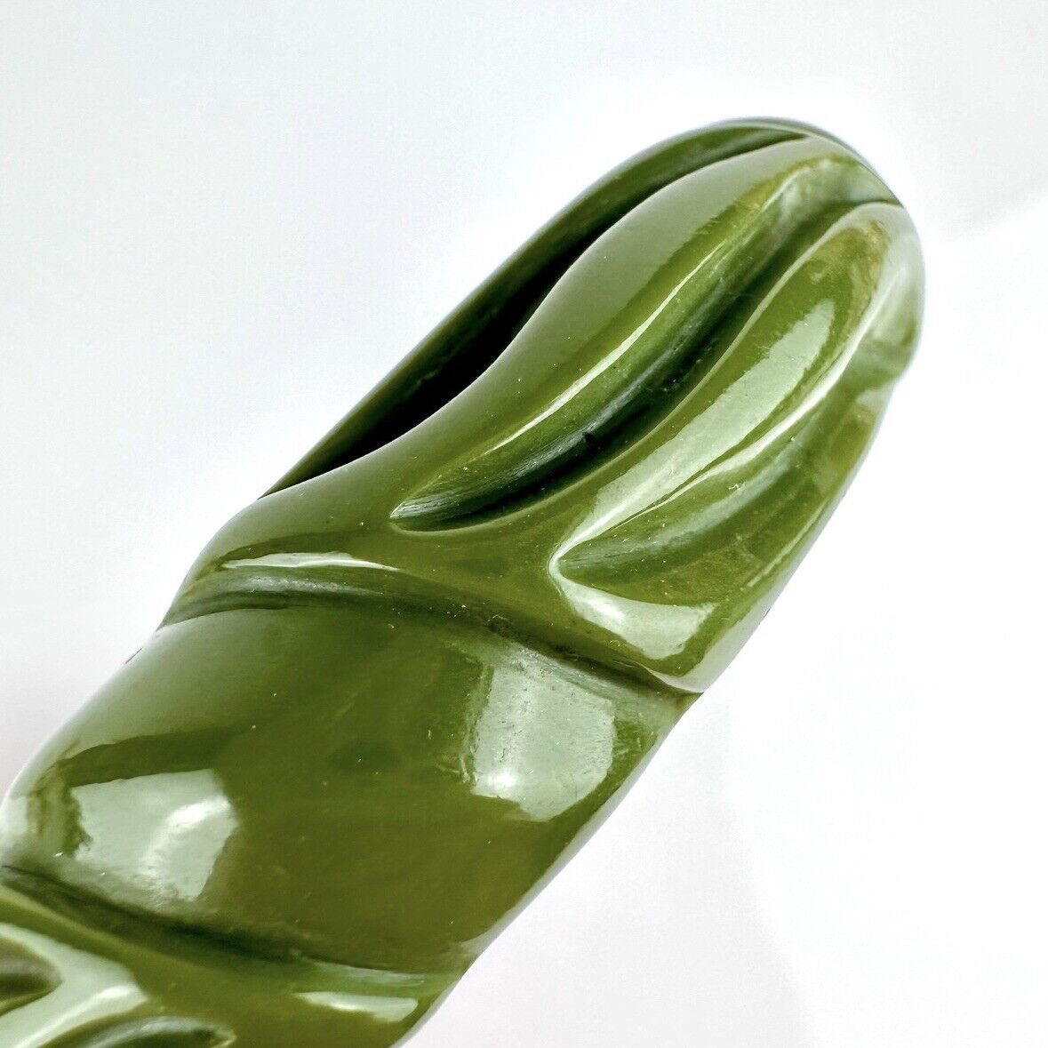 Vintage Spinach Green Carved Plastic Bangle Brace… - image 2