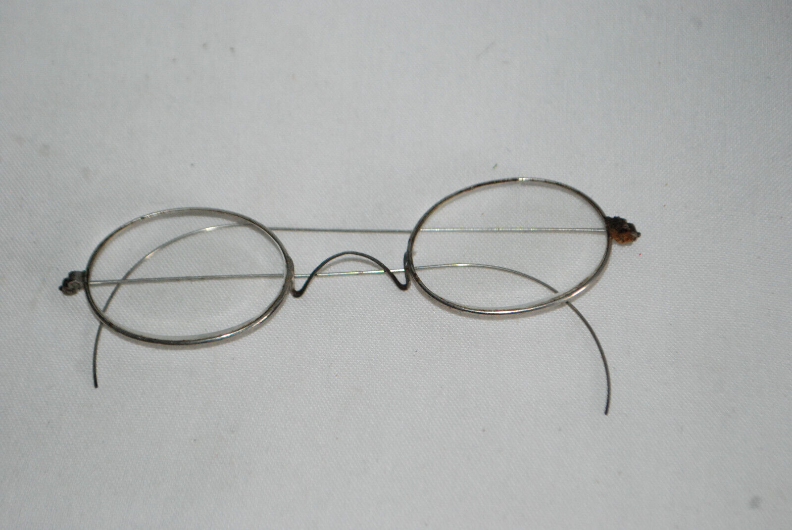 Antique EYE GLASSES Round Silver  Frames And Case - image 4