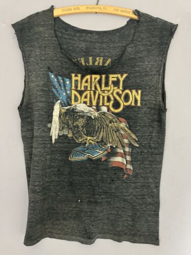 Vintage Harley Davidson Motorcycle DISTRESSED T-s… - image 1