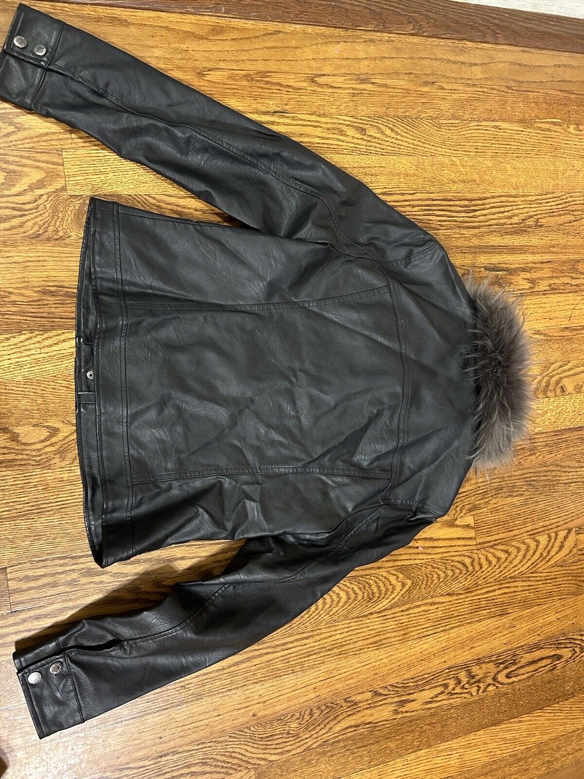 guess women leather jacket small used - image 8