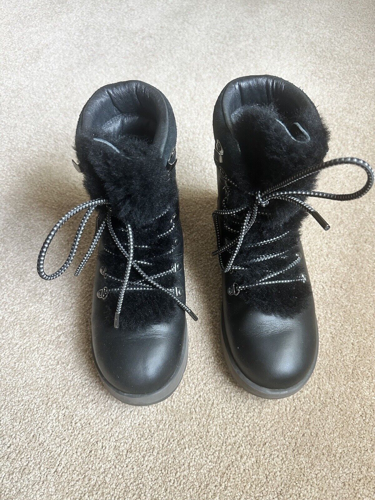 Ugg Viki Waterproof Boots Black Size 7 - image 3