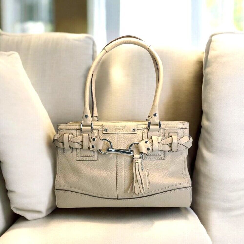 COACH Hampton Cream Leather Bag Satchel in pebble… - image 1