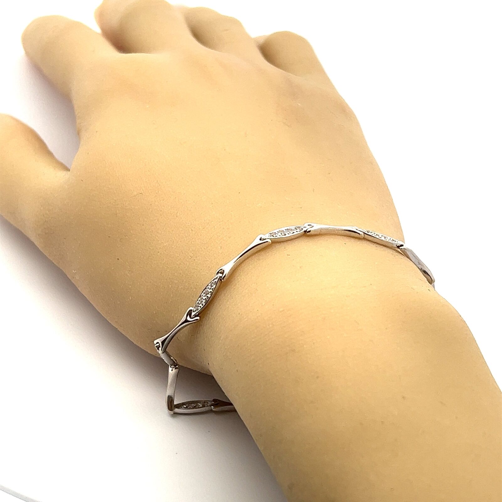 9ct White Gold Cubic Zirconia Bracelet - image 9