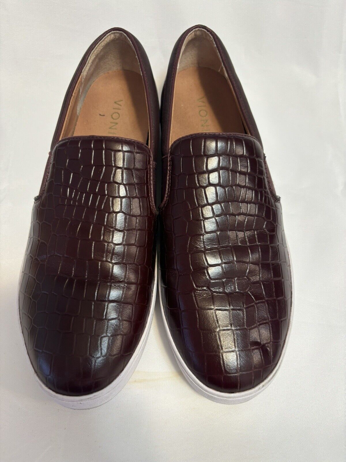 Vionic Demetra Croc Oxblood Burgundy Slip-on Shoe… - image 7