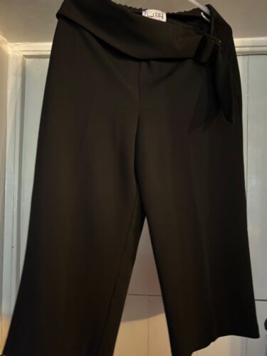 Joseph Ribkoff cropped trousers vgc size 10 ONE D… - image 1