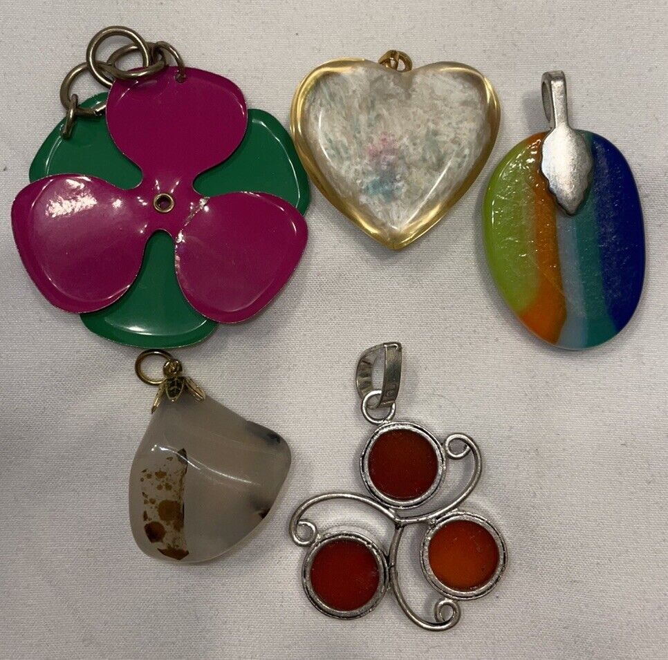 Junk Drawer Jewelry Lot!!! - image 10