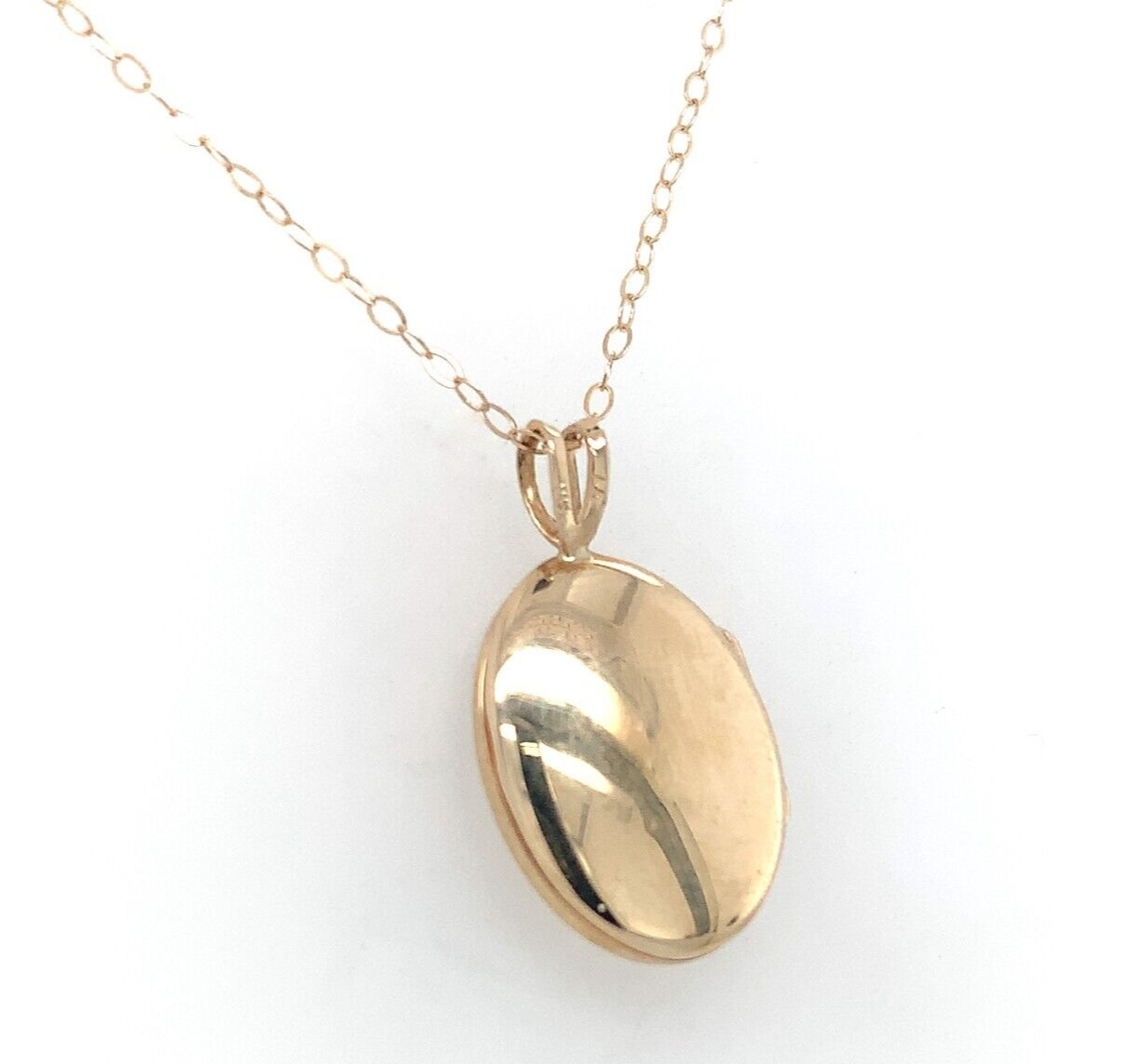 14k Yellow Gold Very Small Oval Locket Engraved F… - image 6