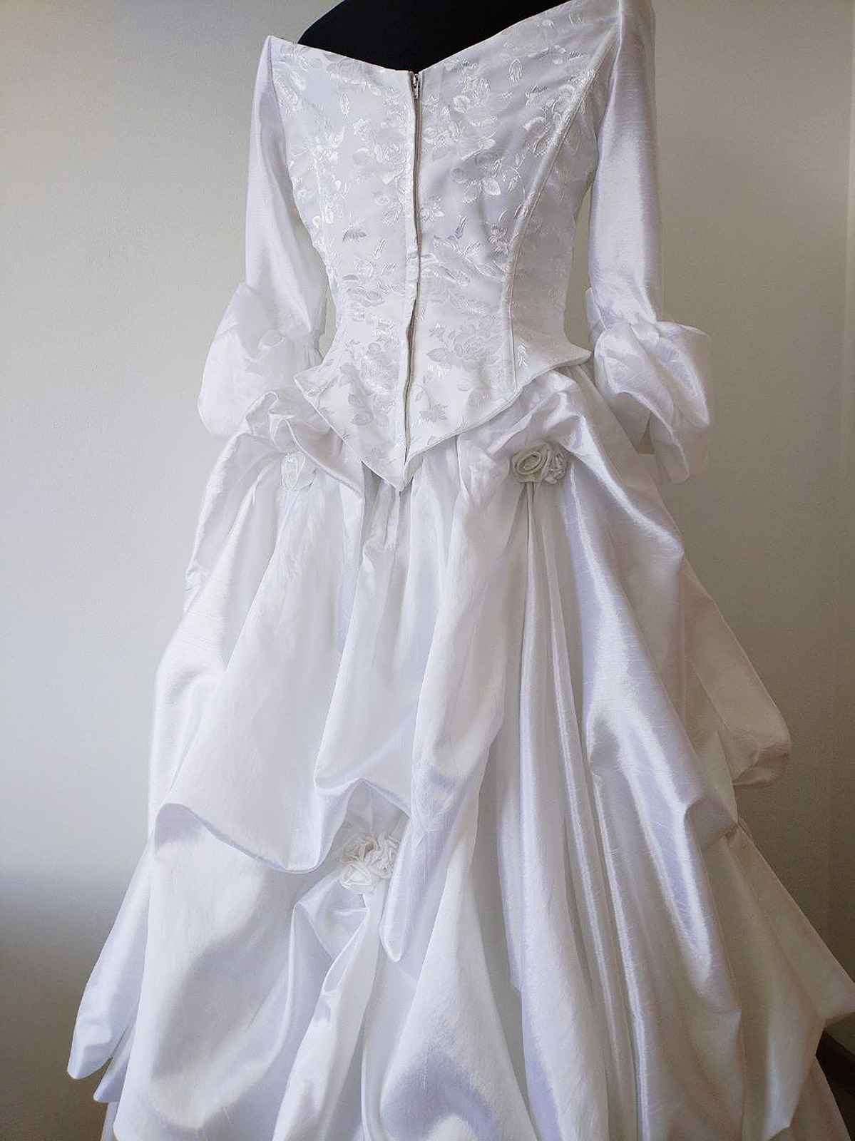 Vintage wedding dress Victorian style Full skirt … - image 8