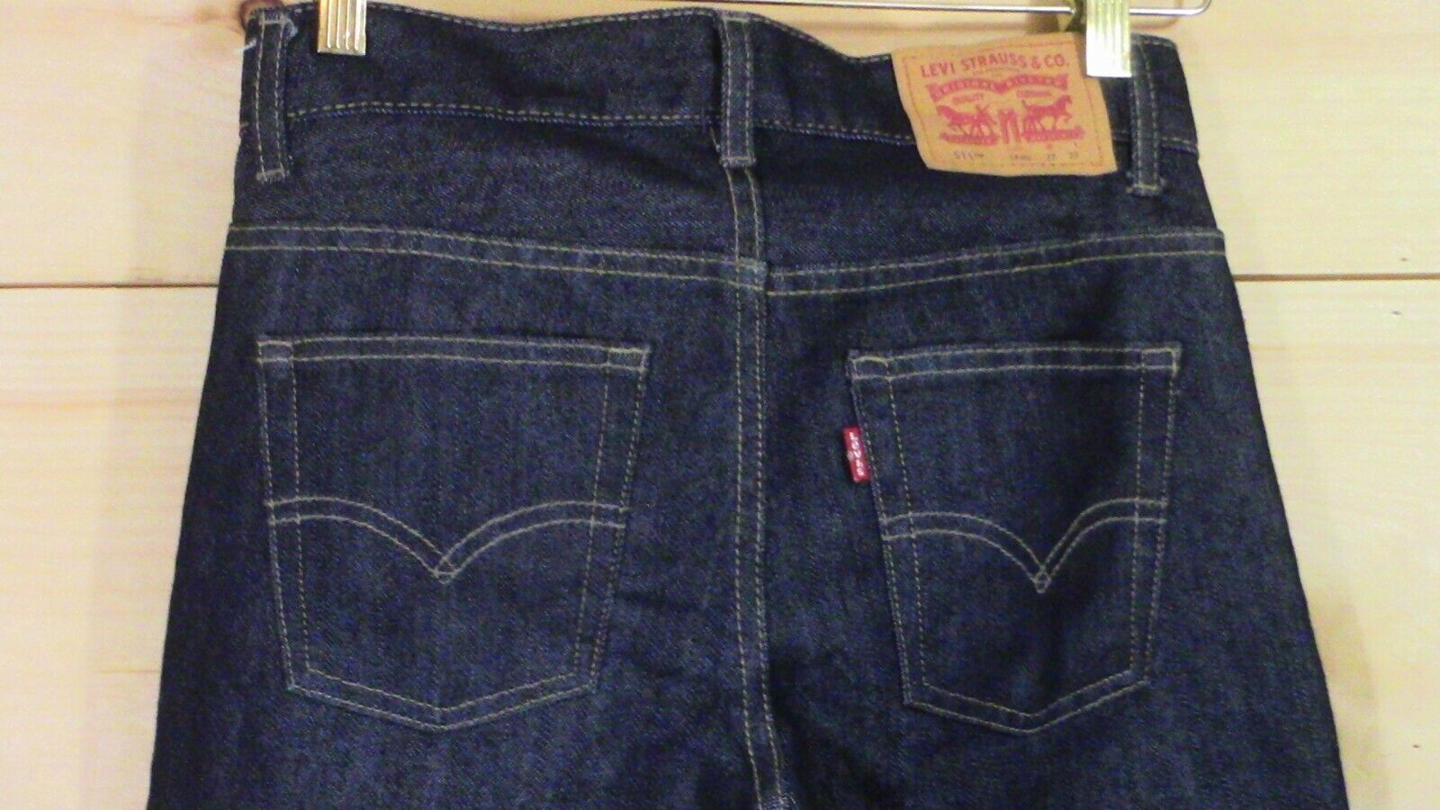 LEVI'S 511 slim - image 1