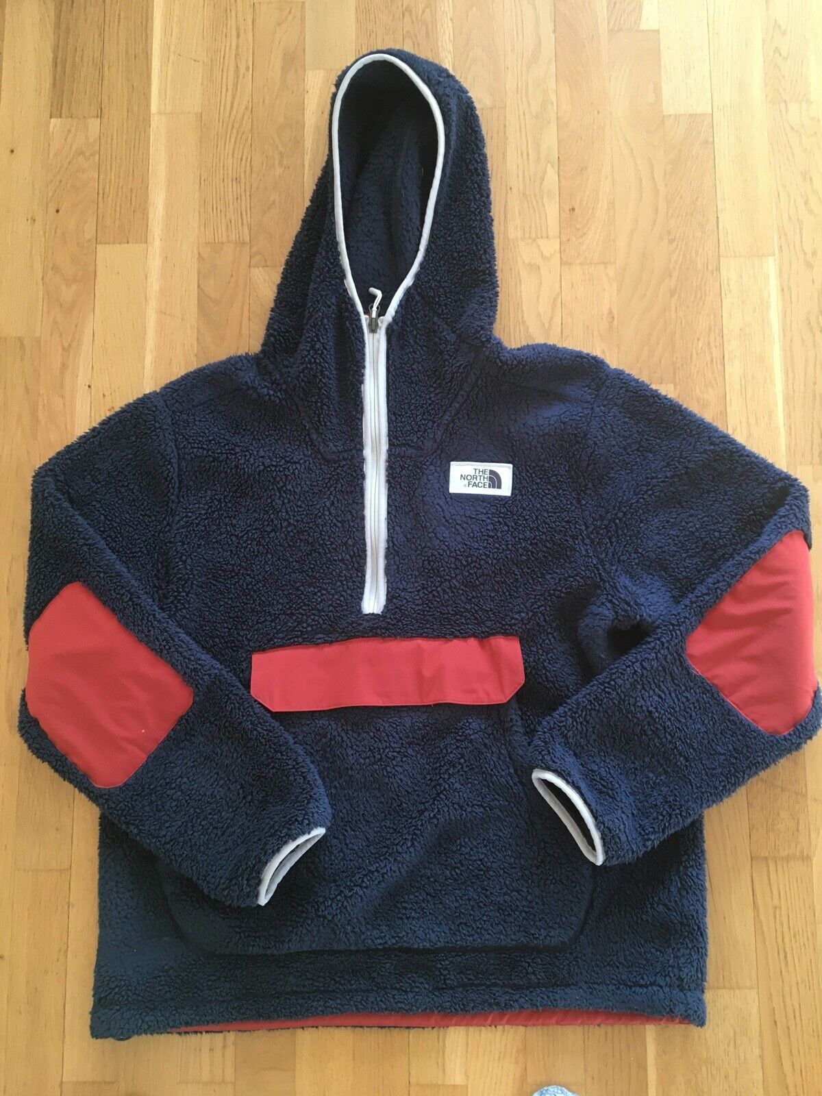 the north face Fleece Hoody - image 1