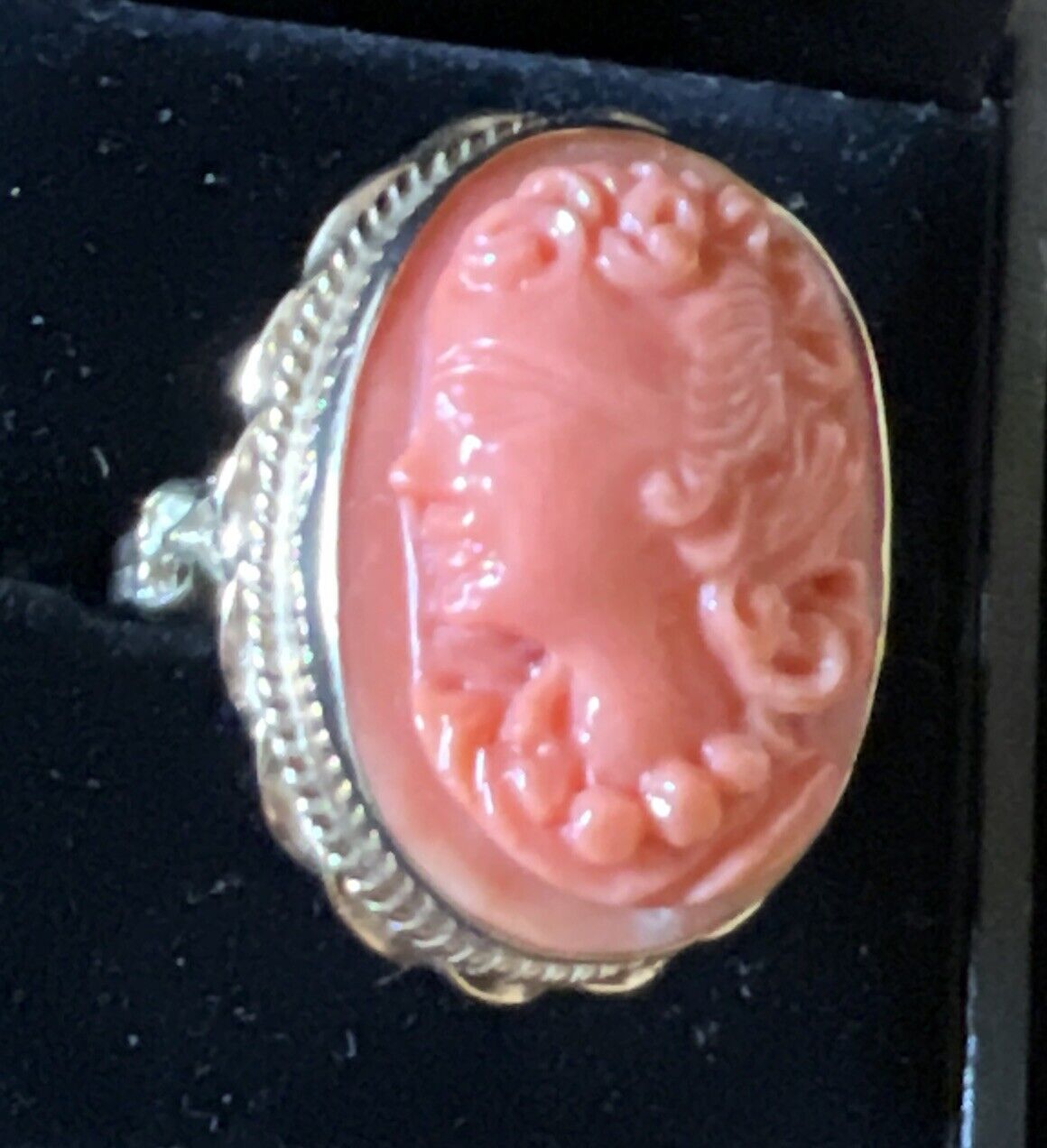 Large Estate Antique 14k Carved Salmon Coral Came… - image 2