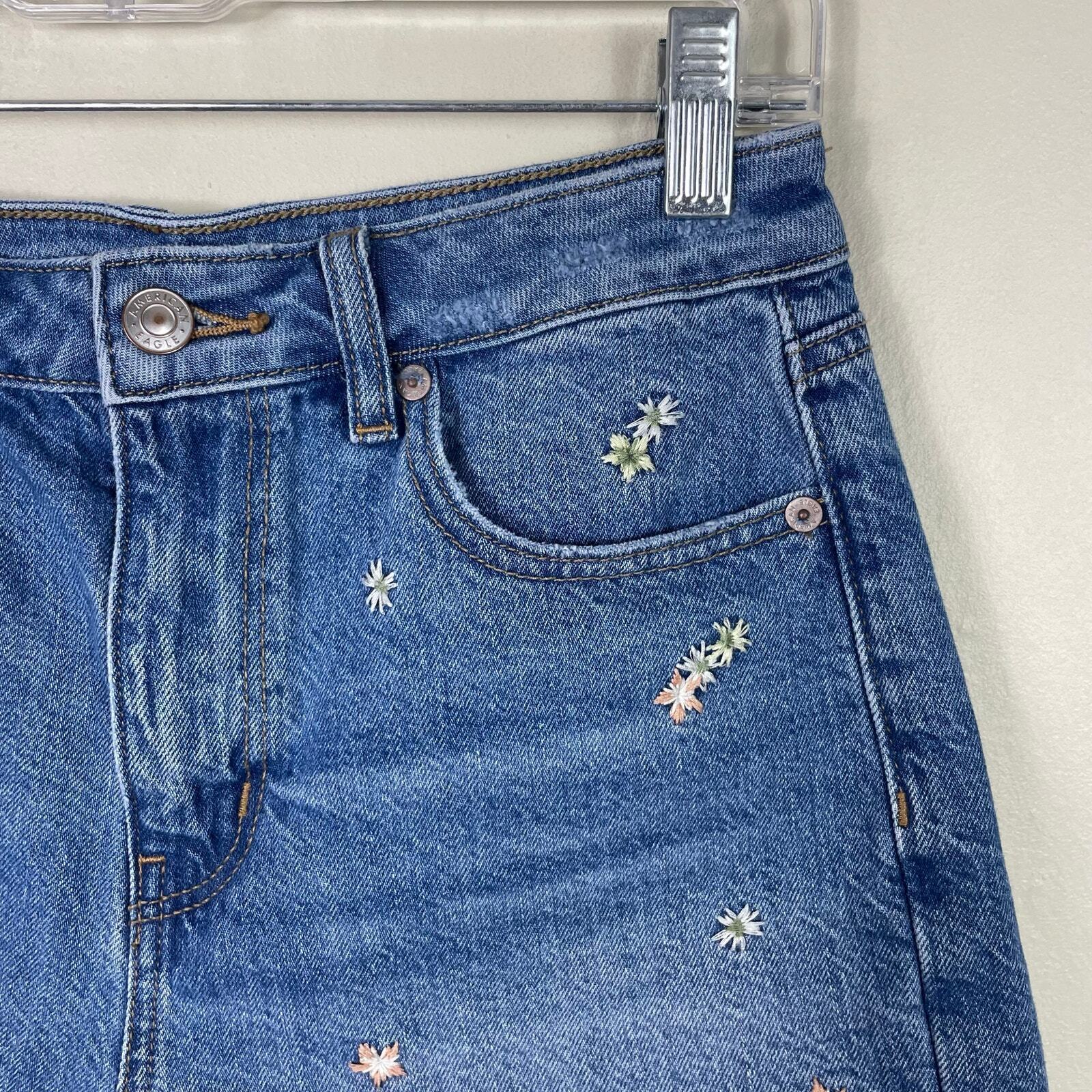 American Eagle Floral Embroidered High Waisted Hi… - image 2