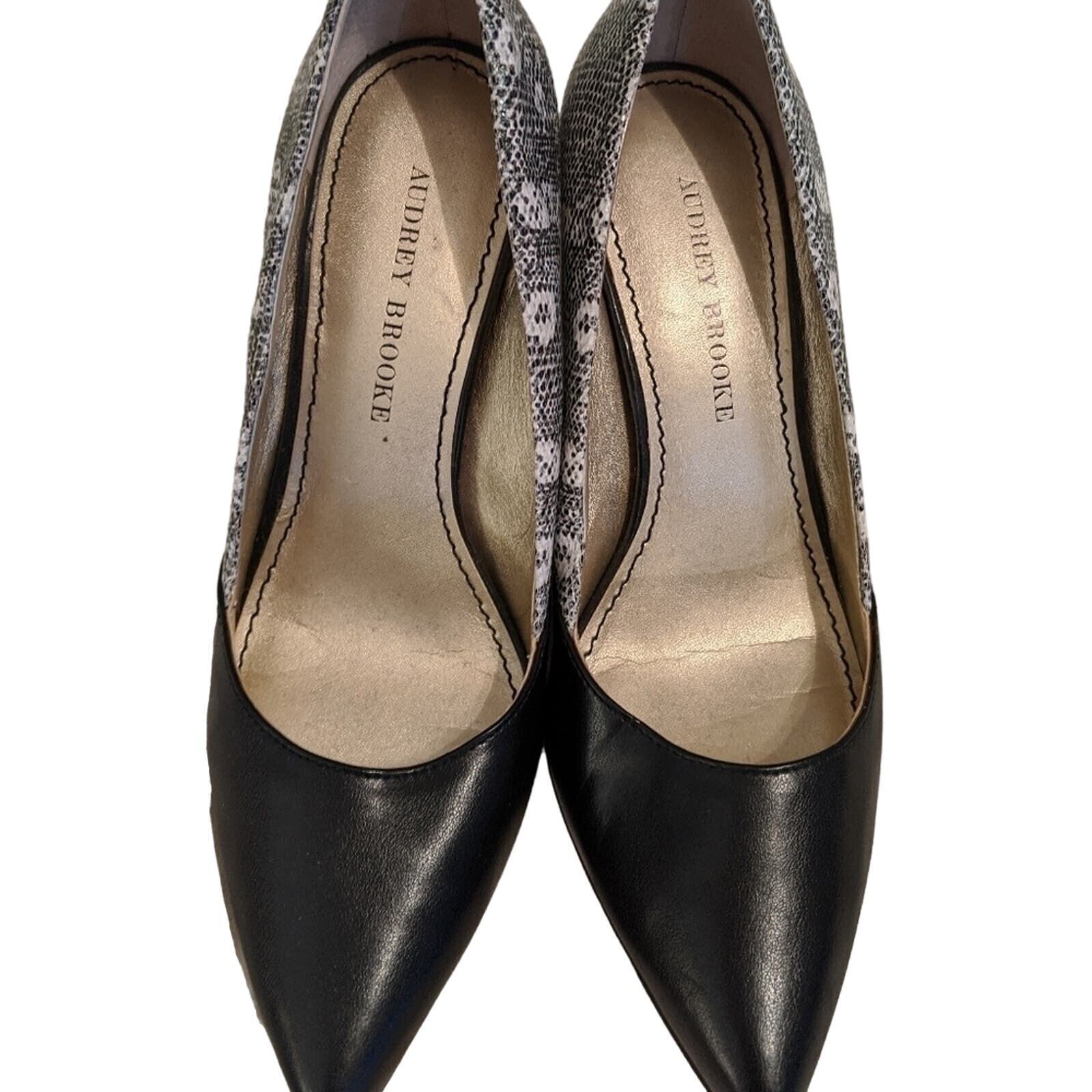 NWOT Audrey Brooke Black/White Pointed Heels 6 - image 2