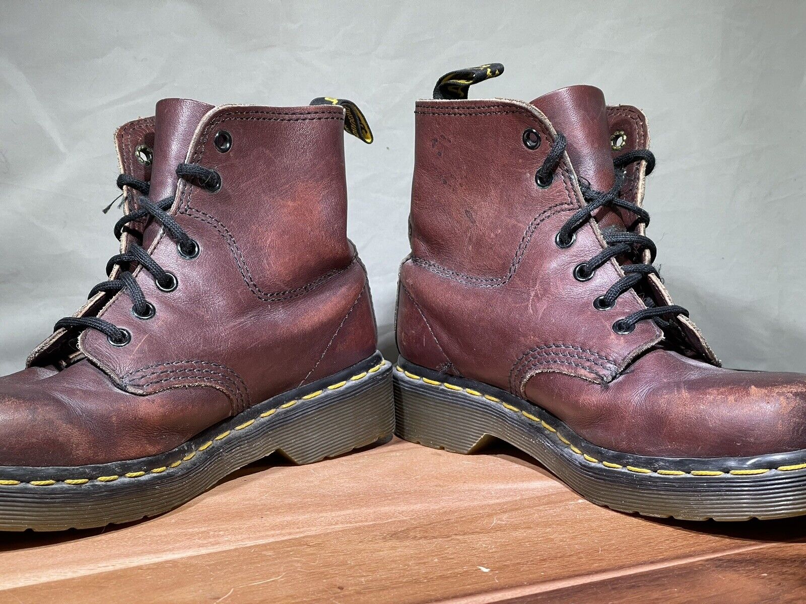 Vtg Dr Doc Martens 6 Eye Reddish Brown Leather Bo… - image 6