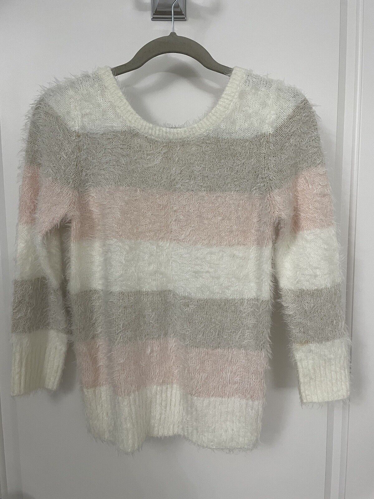 Delia’s Woman’s fuzzy Sweater Size Small White/pi… - image 2