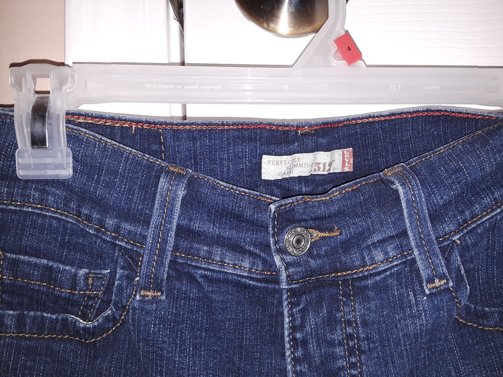 LEVI'S 512 PERFECTLY SLIMMING CAPRI SIZE 6 DENIM … - image 3