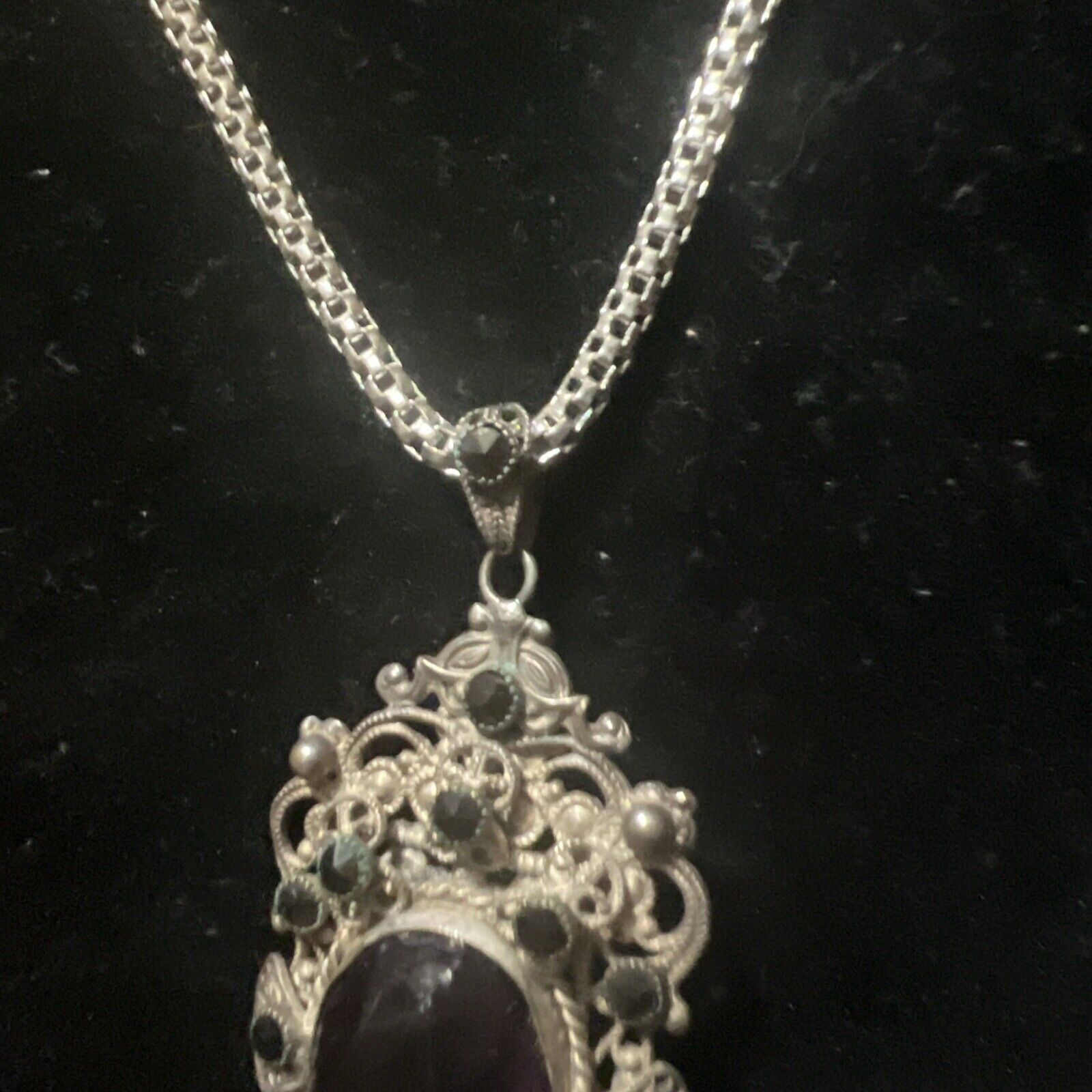 VTG Silver Amethyst Victorian Style Pendant Estat… - image 10