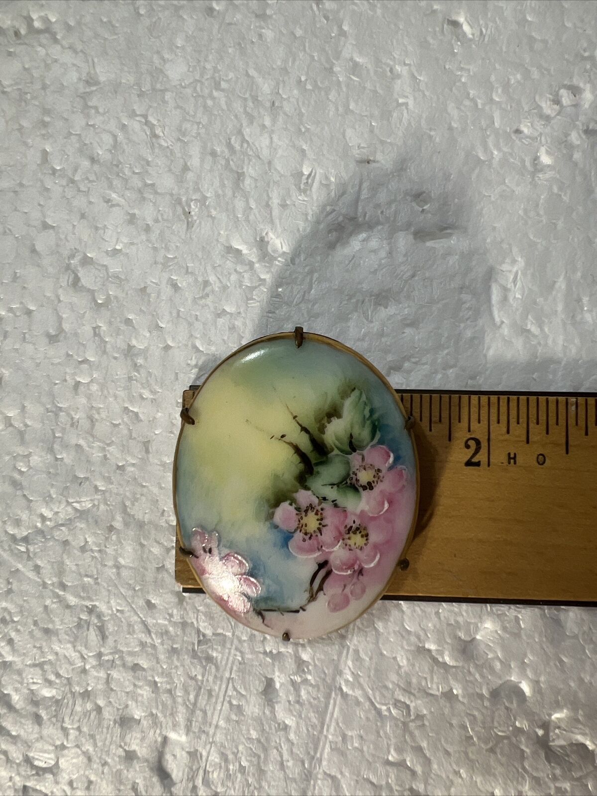 Victorian Hand Painted Porcelain Flowered Brooch - image 6