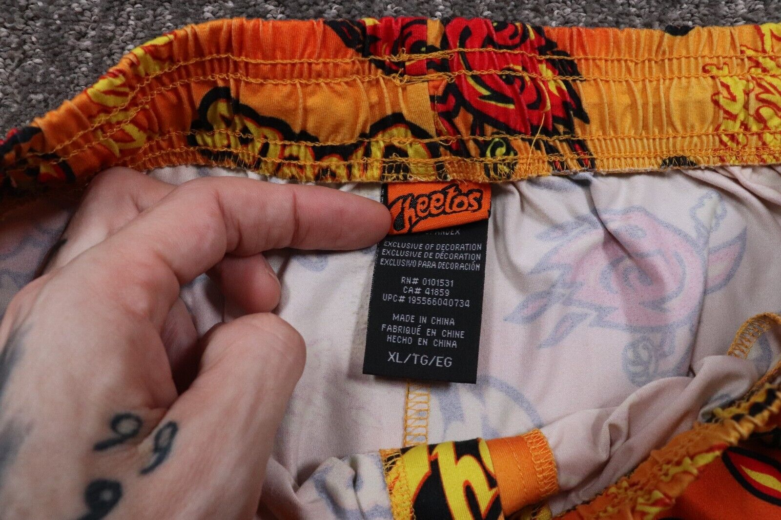 Flamin' Hot Cheetos Sleep Wear Pajama Pants Funct… - image 5