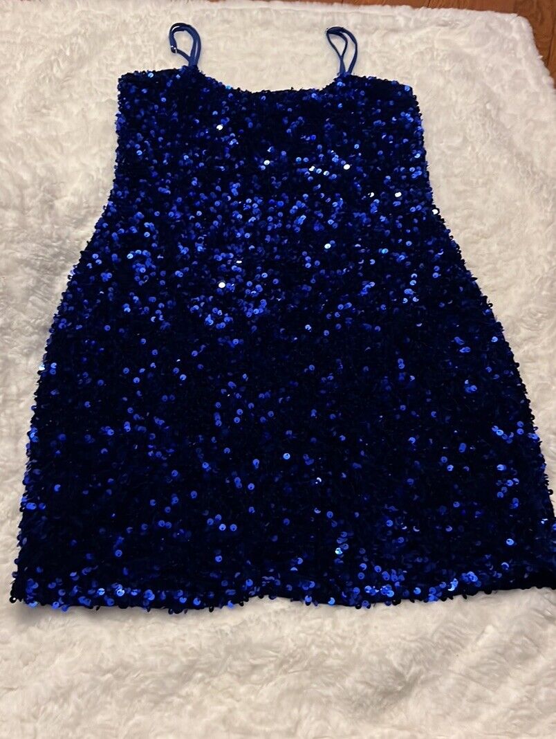 Lucy in the Sky blue sequin dress - image 3