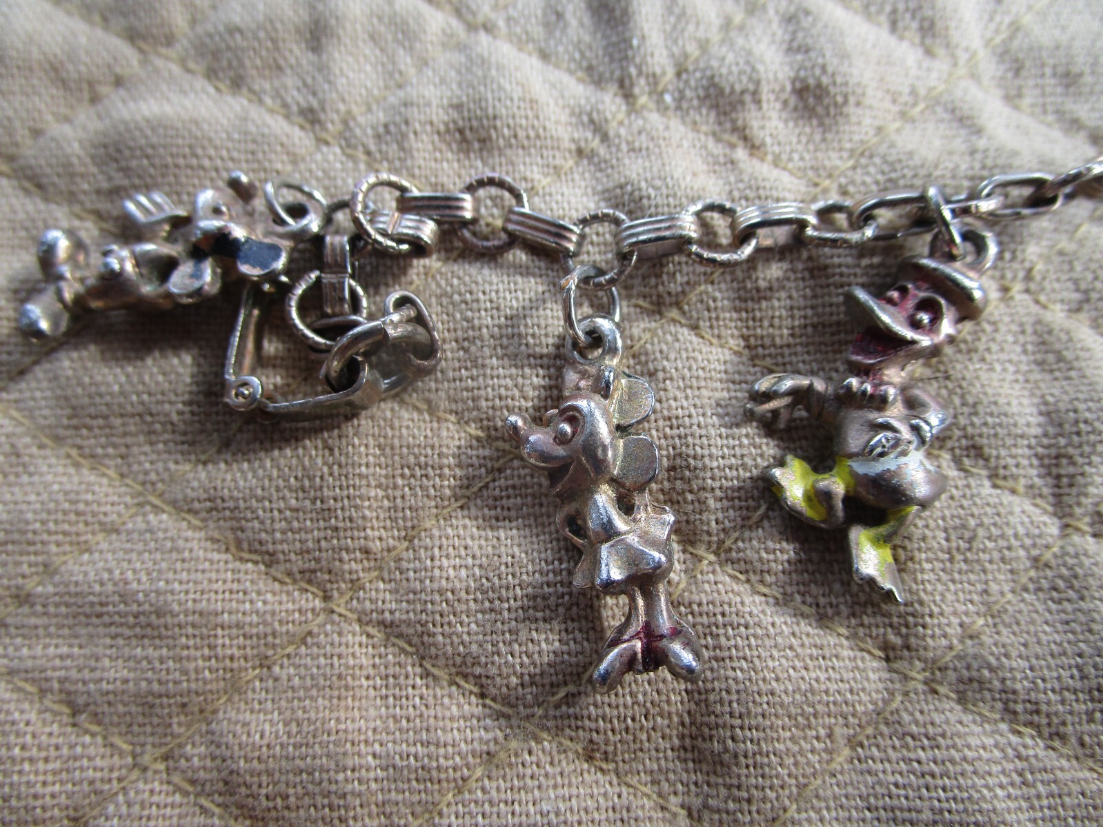 VINTAGE WALT DISNEY CHARM BRACELET MICKEY MINNIE … - image 3