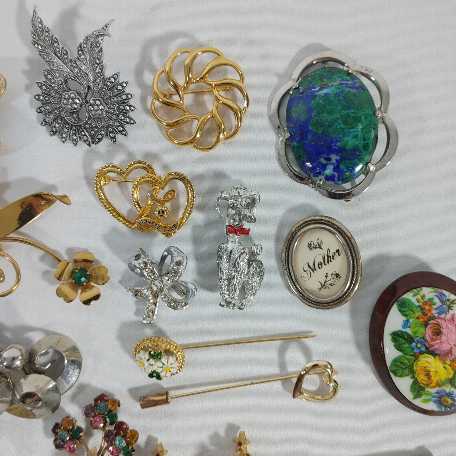 Vintage Brooch and Pin Lot of 24 - image 5