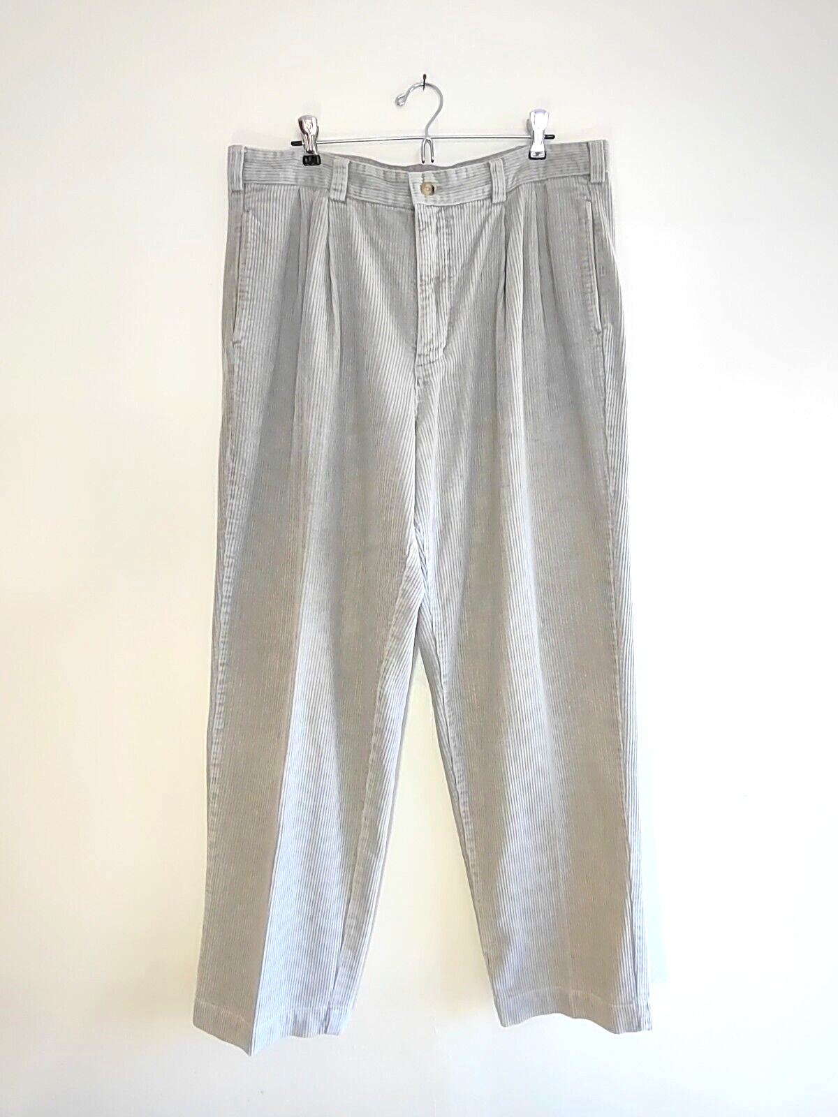 Vintage Timberland Men's Corduroy Pleated Pants L… - image 2