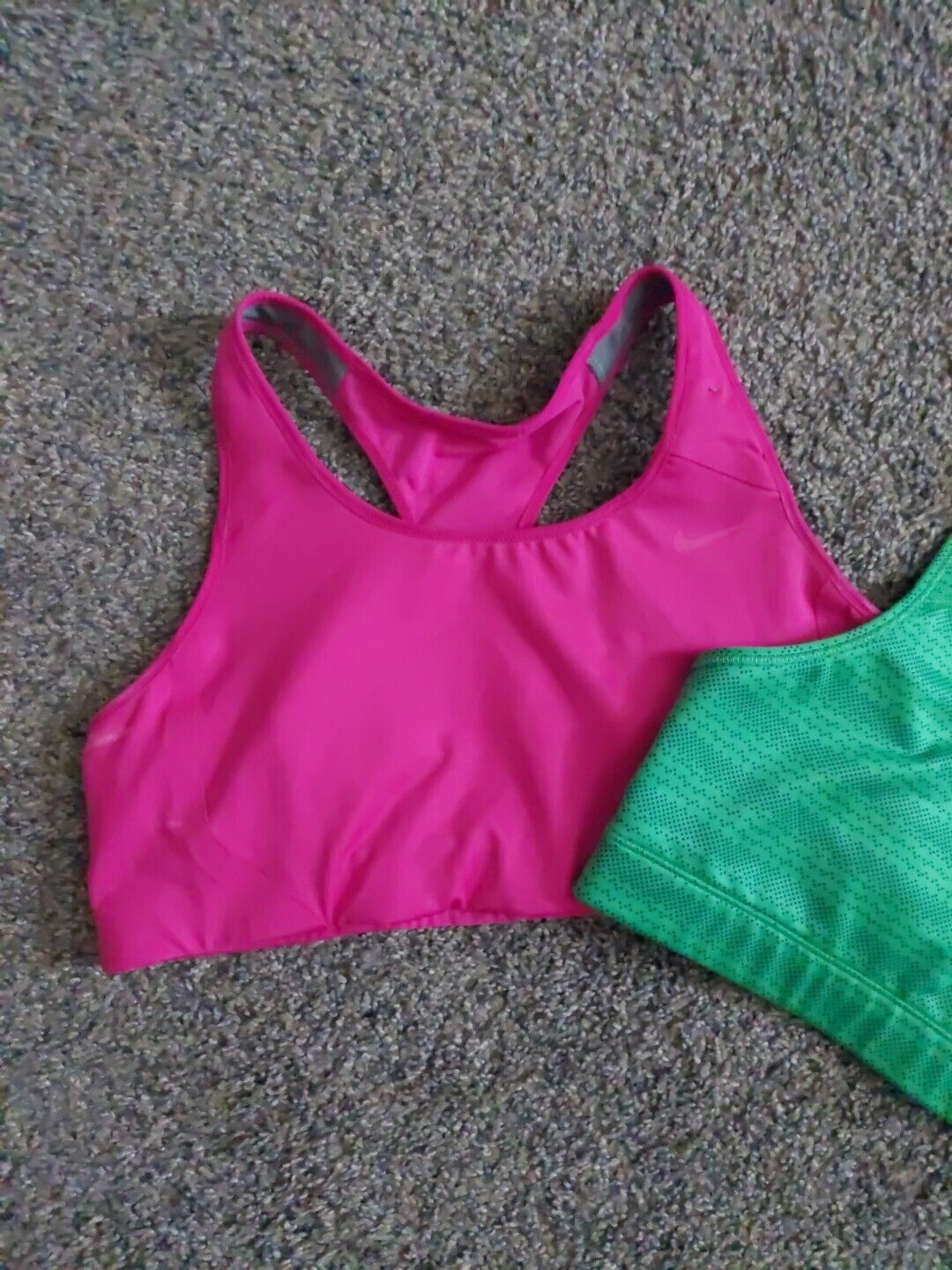 Nike Women's Sportsbra Lot Of 2 Pink & Green EUC … - image 4