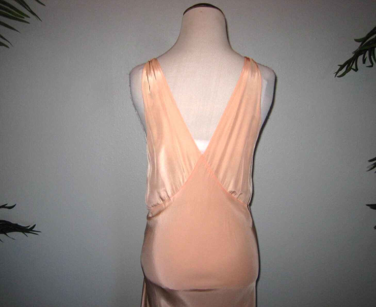 Lg. 1930's-40's,Silk,long vintage nightgown,peach… - image 2