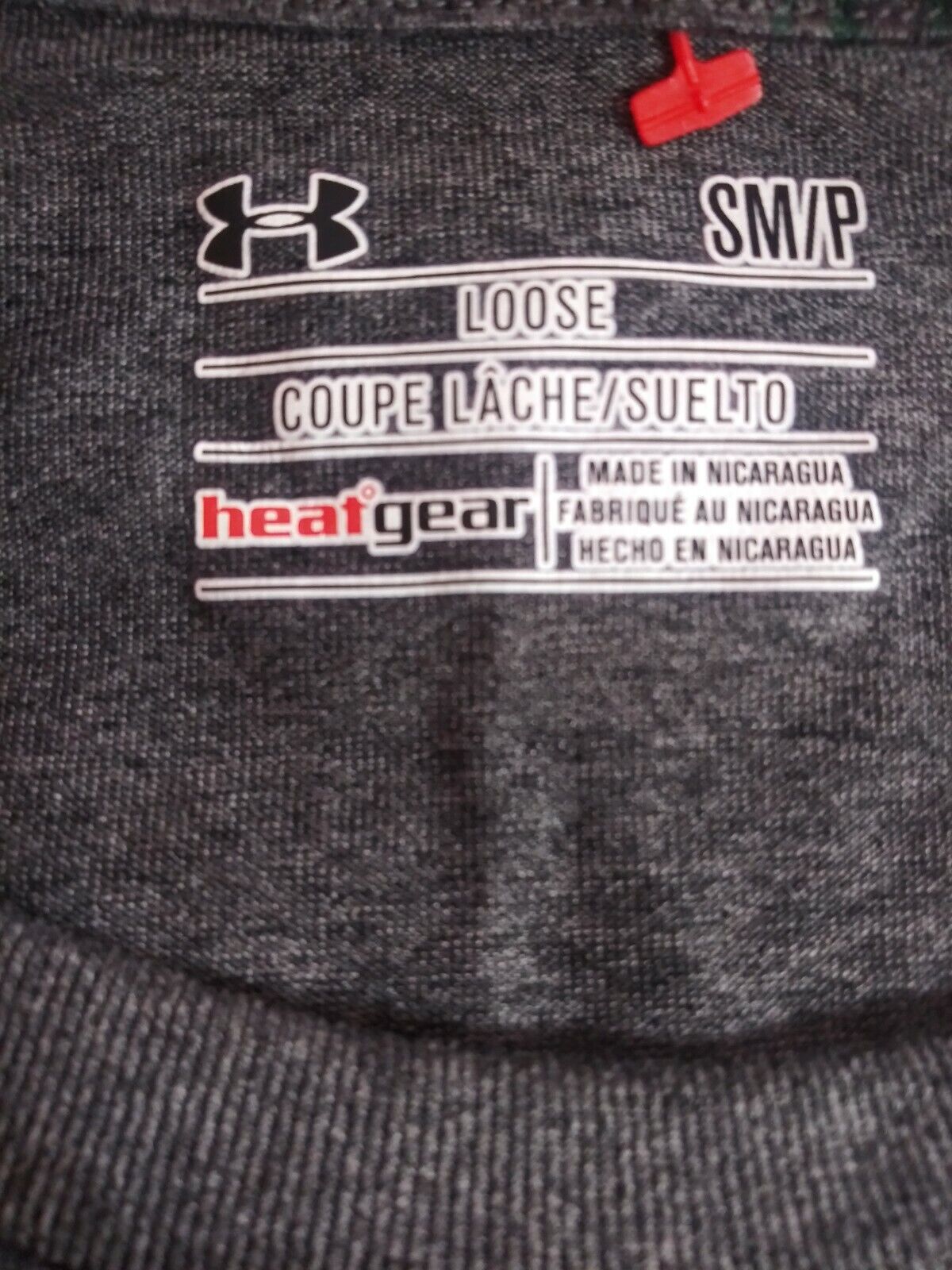 Under Armour Men Loose Heatgear Small - image 4