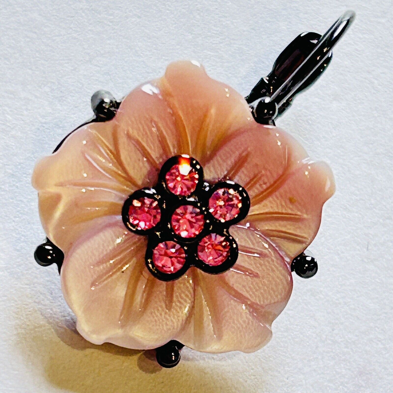 Joan Rivers Beautiful Drop Carved Flower Pierced … - image 3