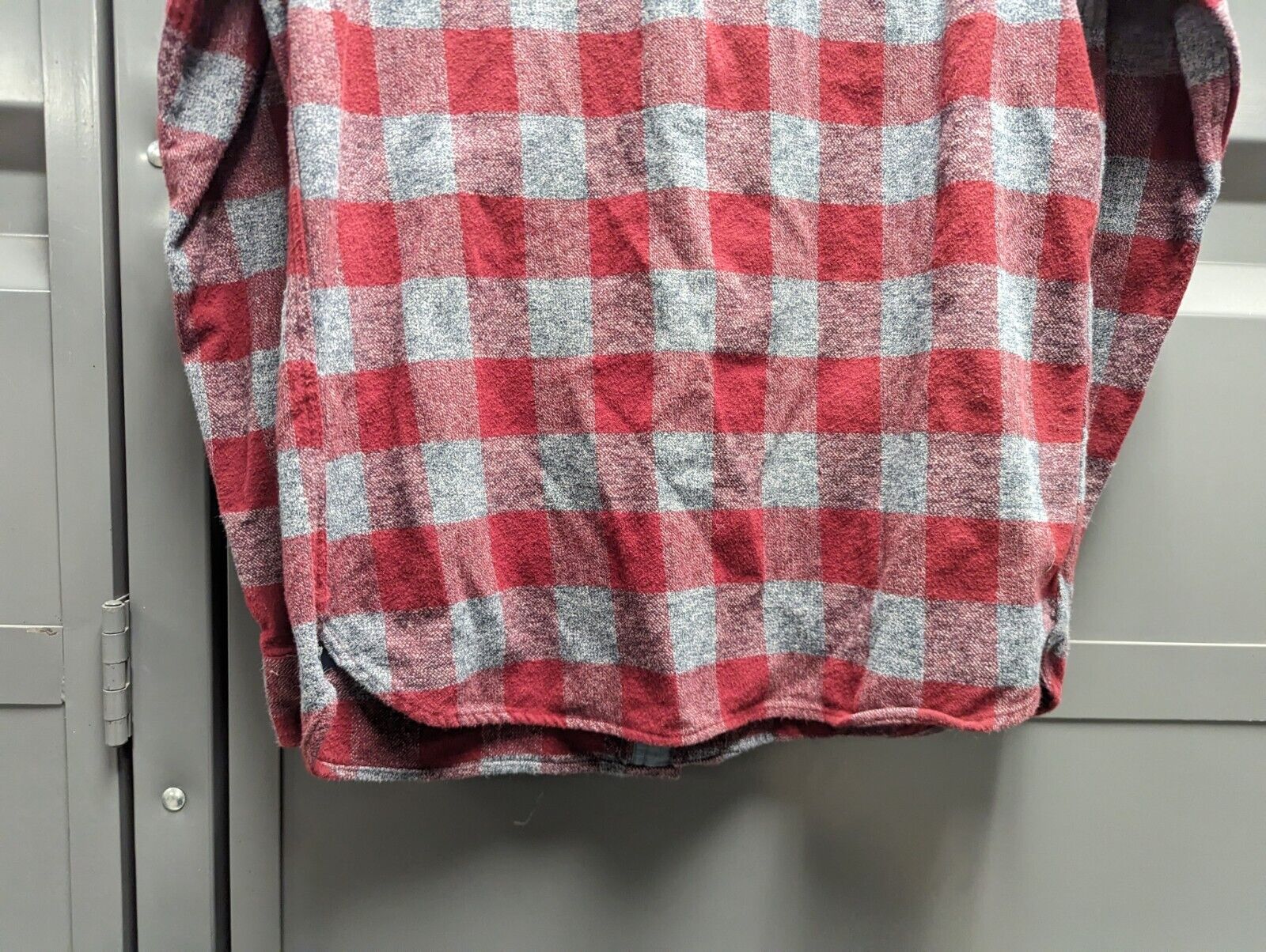 Flag & Anthem Shirt Mens Medium Red Gray Plaid Lo… - image 5