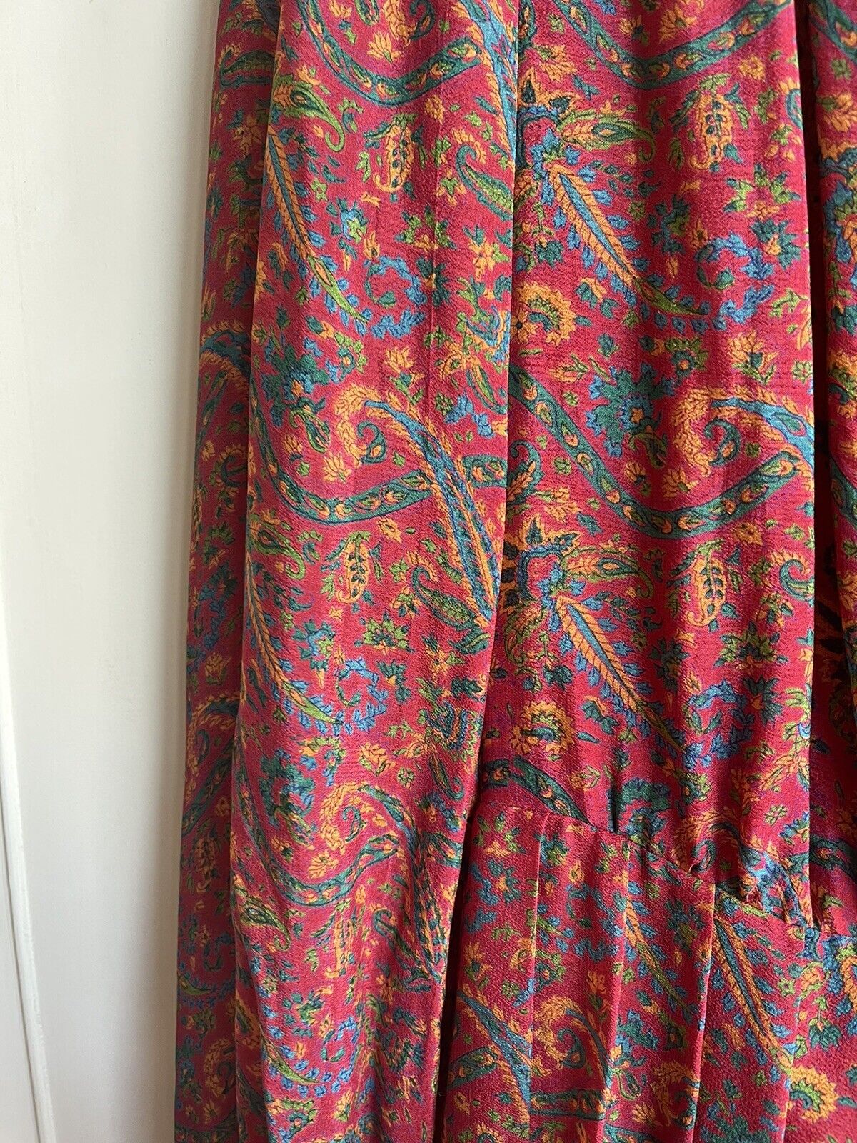 Vtg 1970s Treacy Lowe Rare Red Floral Tissue Silk… - image 5