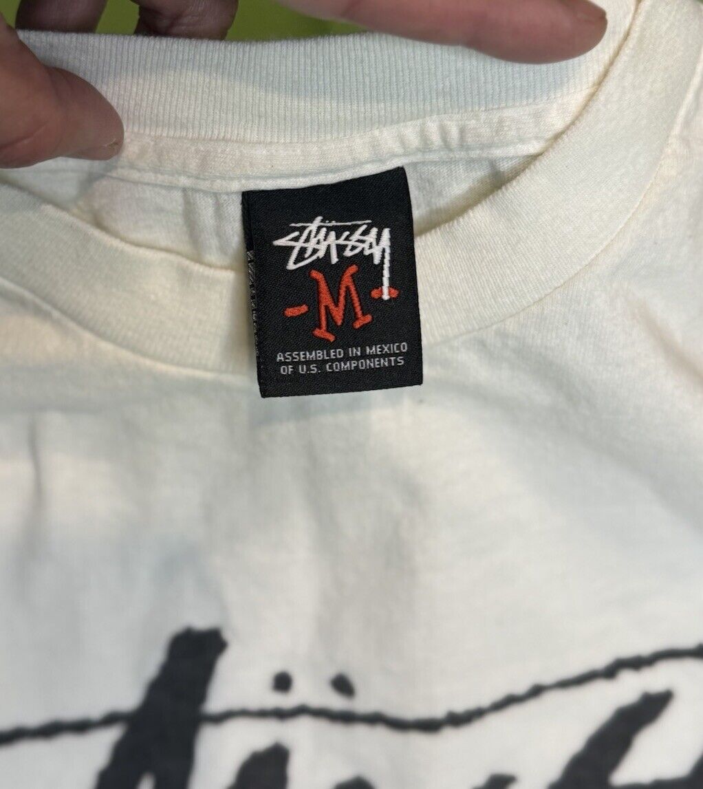 Vintage Stussy London Script Tee T-Shirt Mens Whi… - image 3