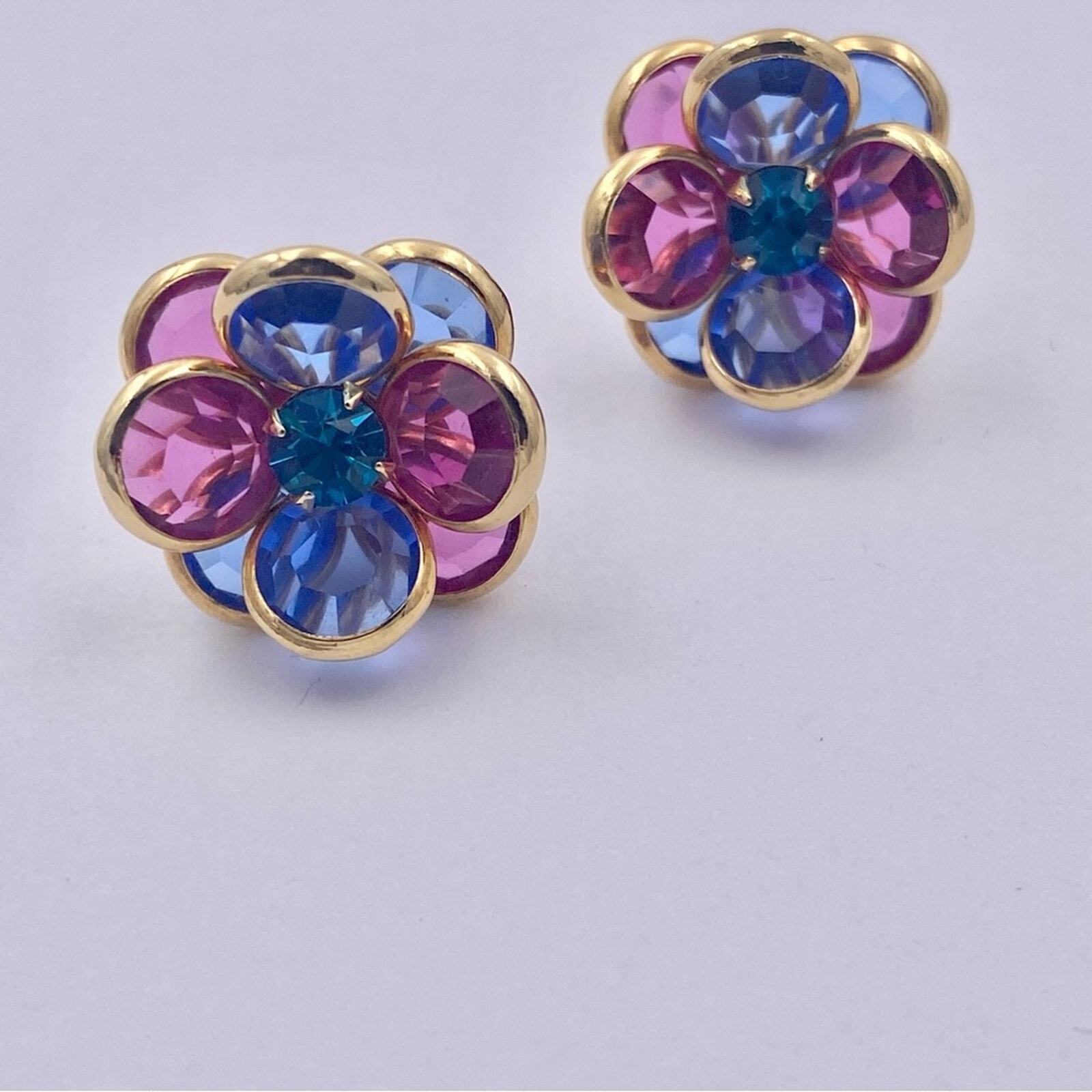 Vintage Pink and Blue Glass Disc Petal Flower Pie… - image 6