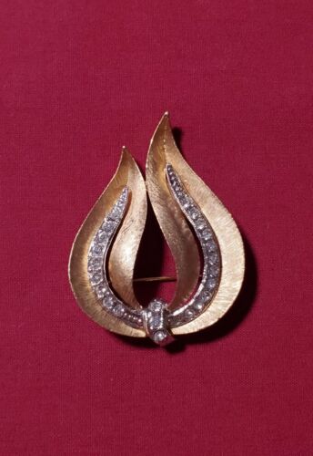 Vintage Elegant JONETTE Rhinestone Flame PIN JJ Mi