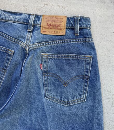 Vintage Levi’s Jeans Men’s 31x28 Blue 565 Baggy L… - image 1