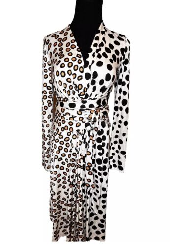 ISSA London Animal Print 100% Silk Wrap Knee Leng… - image 1