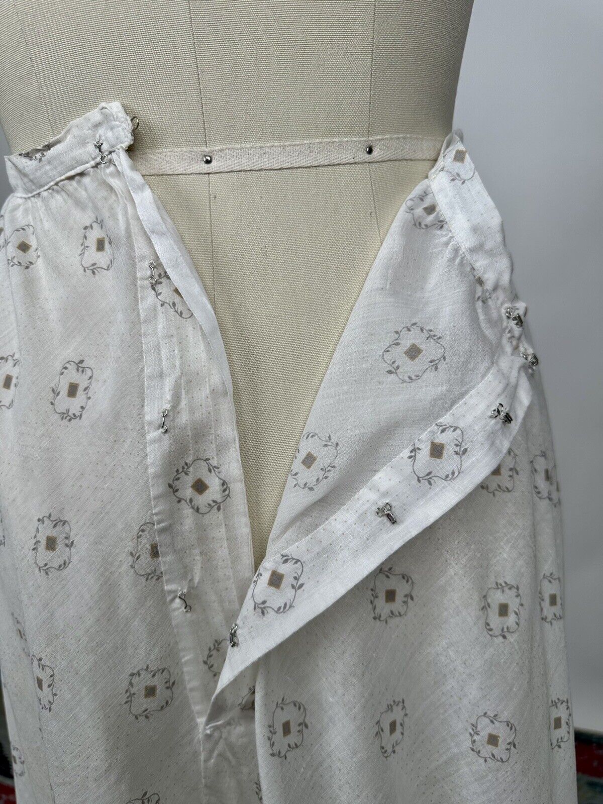 Antique Edwardian 1900s White Cotton Printed Unde… - image 13