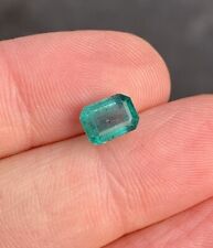 Fine 2.13ct Natural Emerald Gemstone