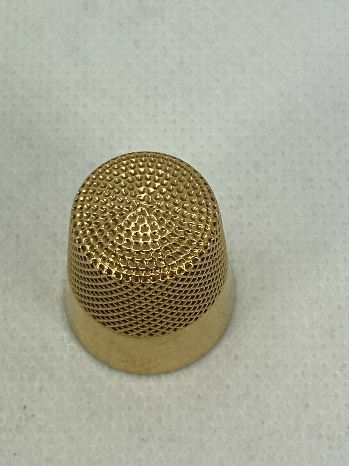 ESTATE 14k Yellow Gold Thimble - image 3